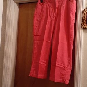 Women Capri